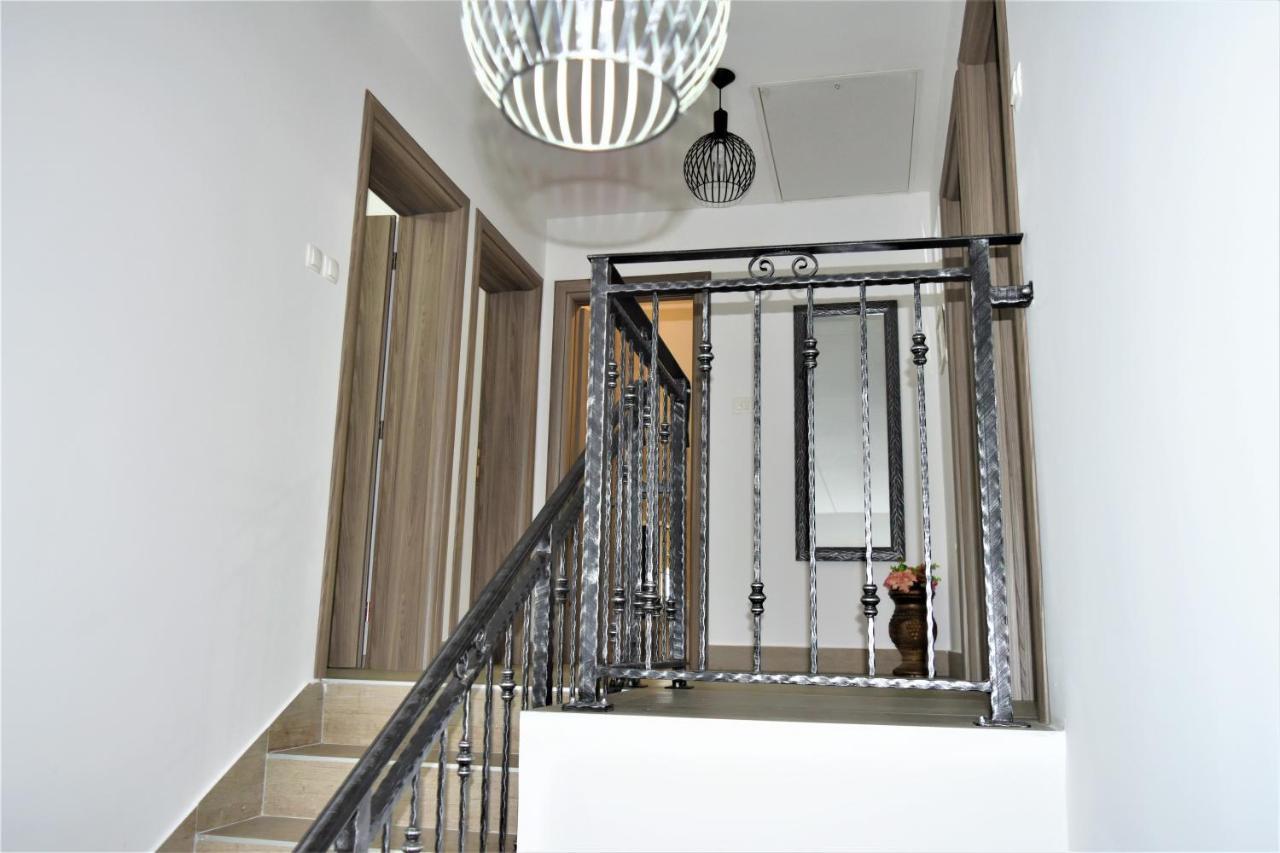 Guest House Tonka Otočac Εξωτερικό φωτογραφία